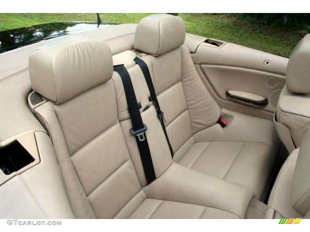 2001 3 Series 325i Convertible - Jet Black / Sand photo #50