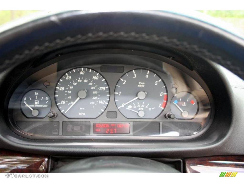 2001 3 Series 325i Convertible - Jet Black / Sand photo #70