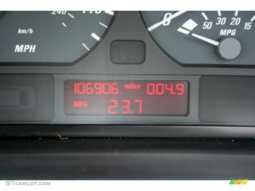 2001 3 Series 325i Convertible - Jet Black / Sand photo #72