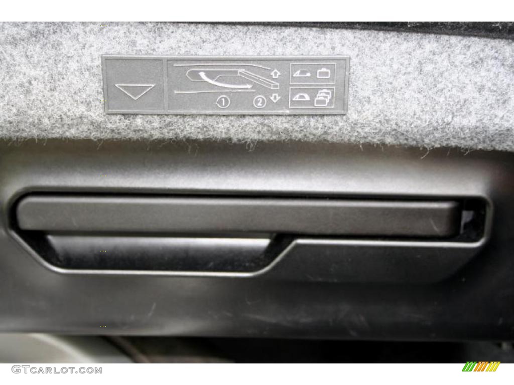 2001 3 Series 325i Convertible - Jet Black / Sand photo #100