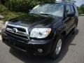 Black - 4Runner SR5 4x4 Photo No. 1