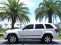 Stone White - Grand Cherokee Laredo Photo No. 1