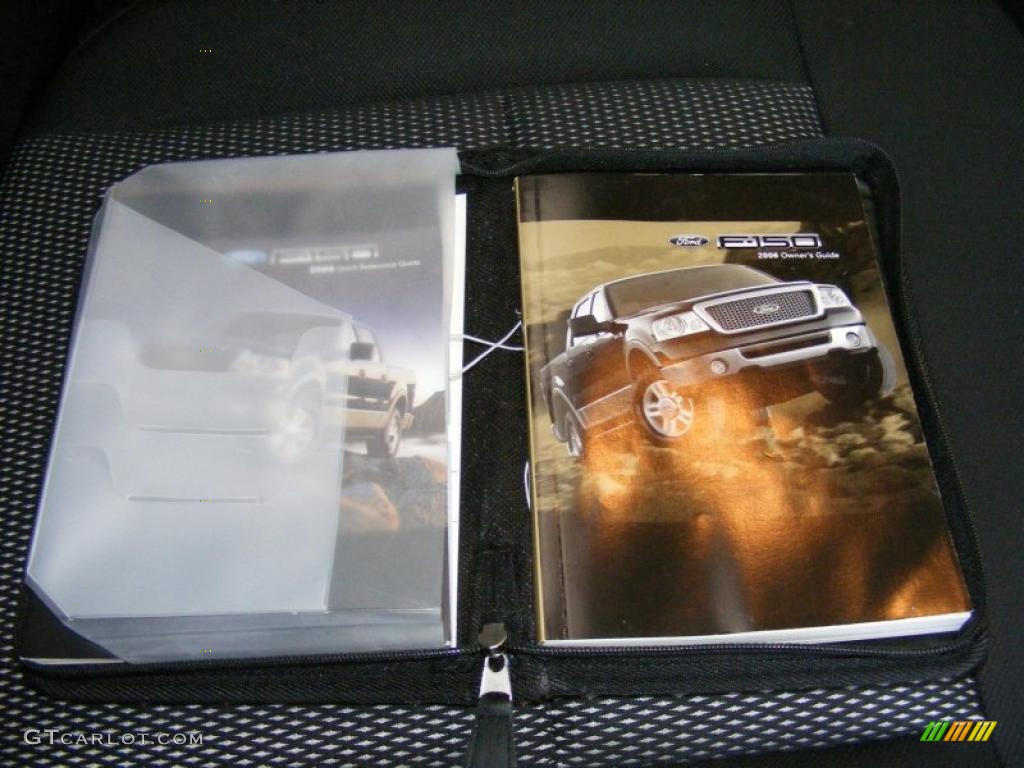 2006 F150 XLT SuperCrew 4x4 - Black / Medium/Dark Flint photo #31