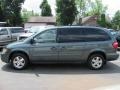 Magnesium Pearl - Grand Caravan SXT Photo No. 12