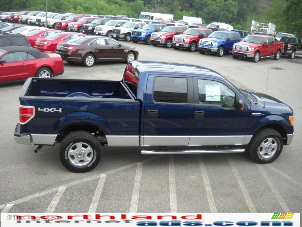 2010 F150 XLT SuperCrew 4x4 - Dark Blue Pearl Metallic / Medium Stone photo #5