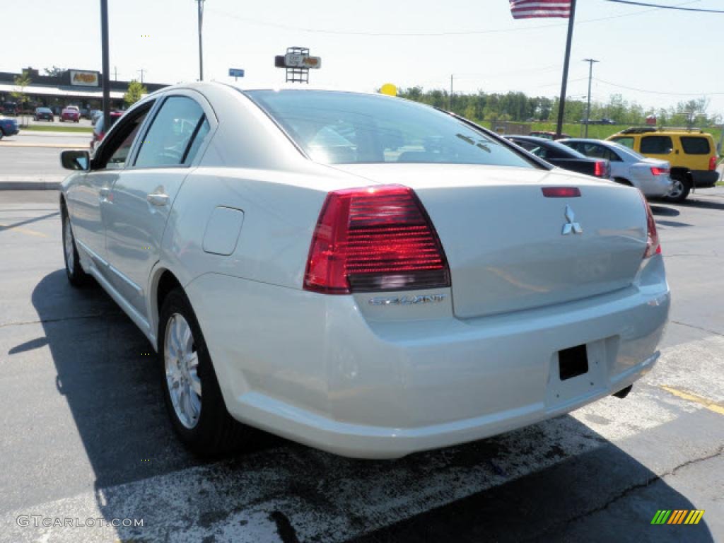 2006 Galant ES - Dover White Pearl / Gray photo #2