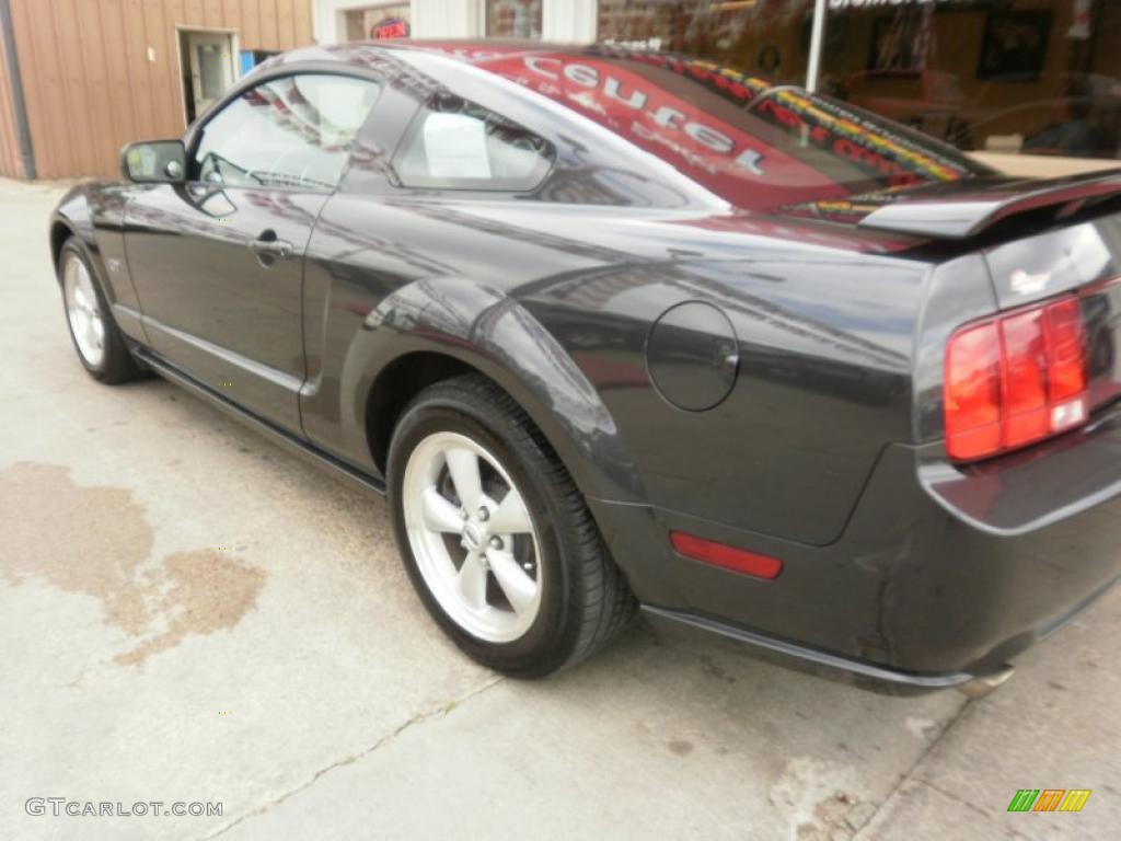 2007 Mustang GT Premium Coupe - Alloy Metallic / Dark Charcoal photo #8