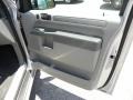 2007 Silver Frost Metallic Ford Freestar SE  photo #8