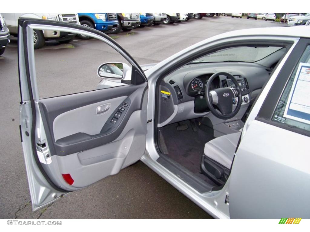 2009 Elantra GLS Sedan - Quicksilver / Gray photo #11