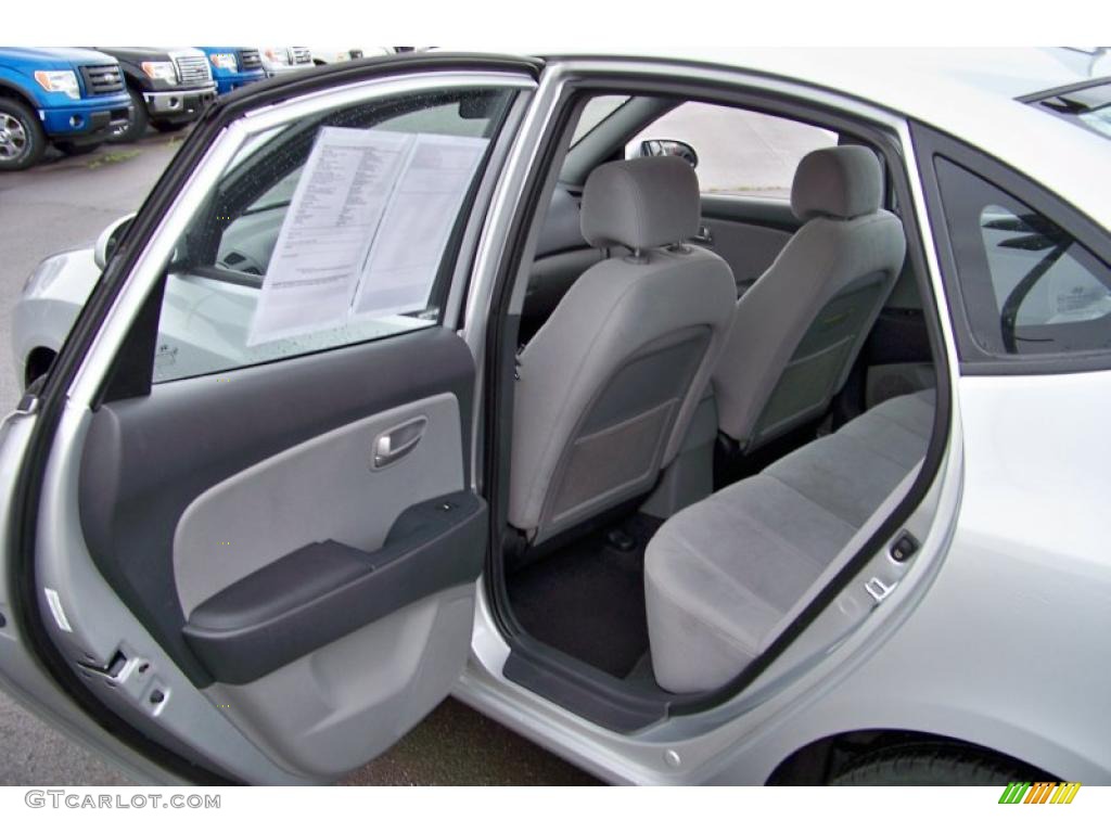 2009 Elantra GLS Sedan - Quicksilver / Gray photo #15