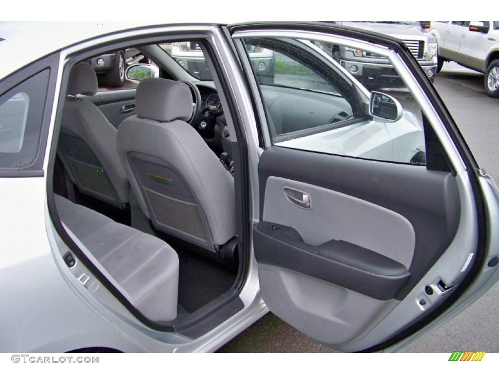 2009 Elantra GLS Sedan - Quicksilver / Gray photo #17