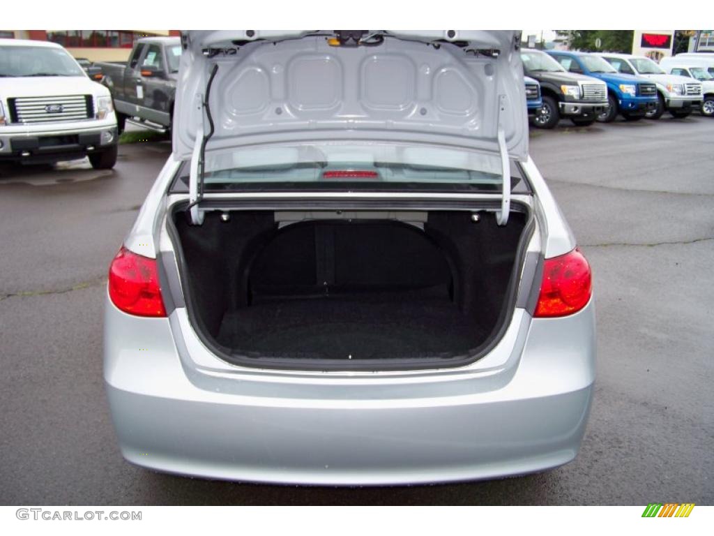 2009 Elantra GLS Sedan - Quicksilver / Gray photo #22