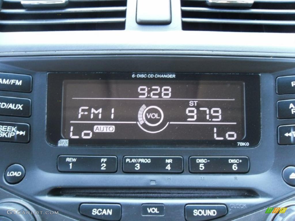 2003 Accord EX V6 Sedan - Taffeta White / Ivory photo #12