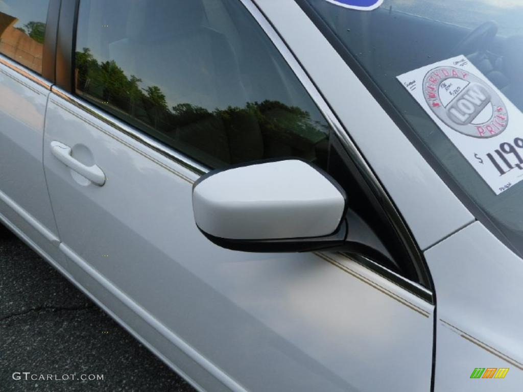 2003 Accord EX V6 Sedan - Taffeta White / Ivory photo #21