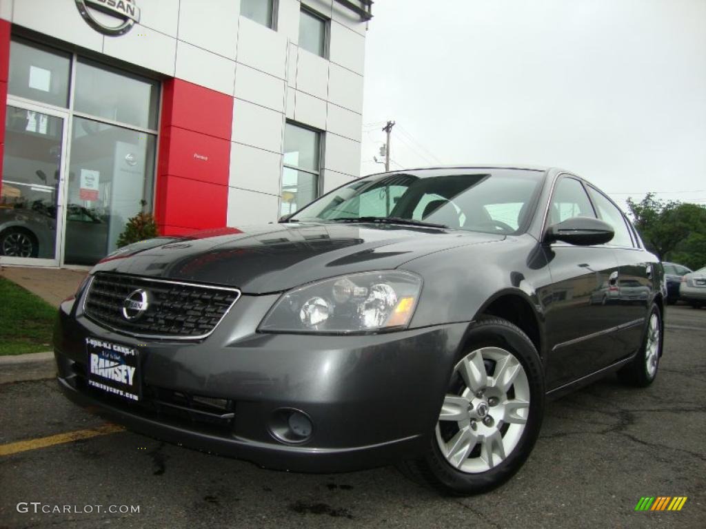 2006 Altima 2.5 S - Smoke Metallic / Charcoal photo #1