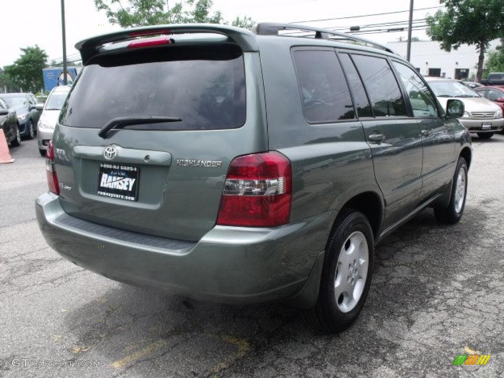 2005 Highlander Limited 4WD - Oasis Green Pearl / Ivory photo #5