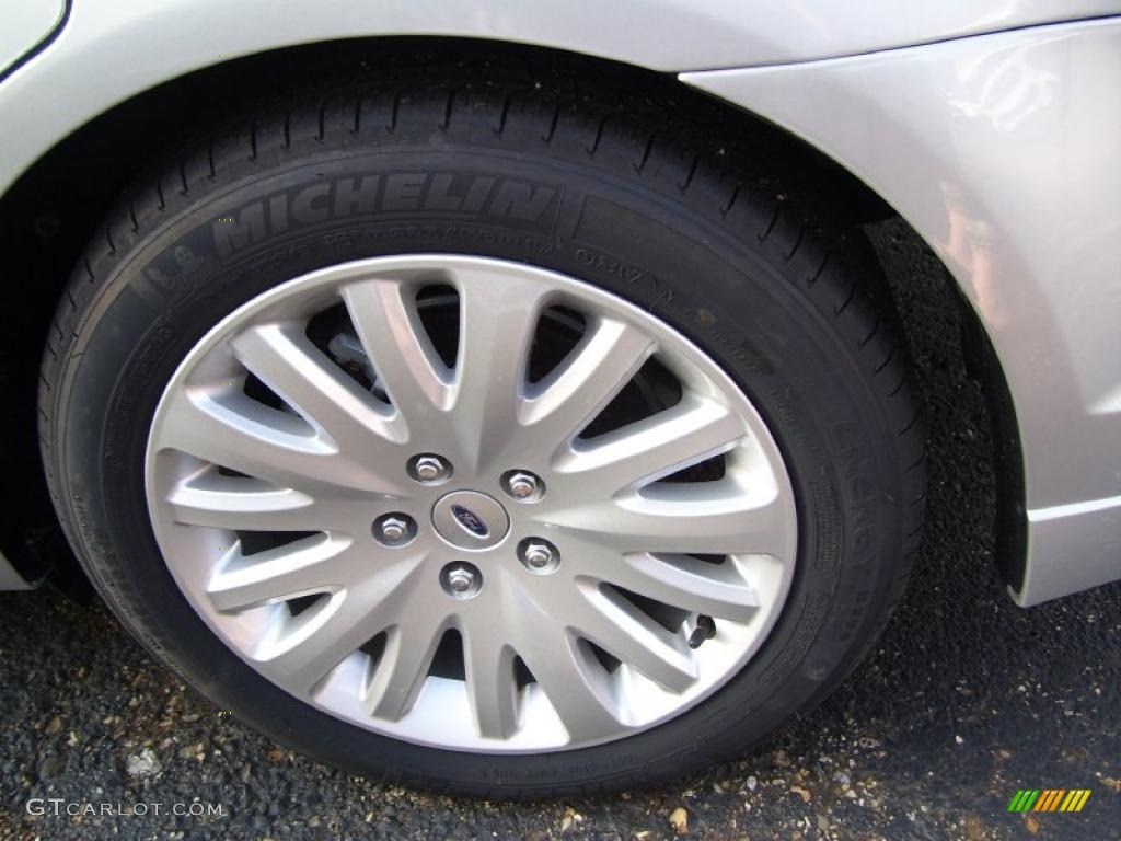 2010 Fusion Hybrid - Brilliant Silver Metallic / Charcoal Black photo #9