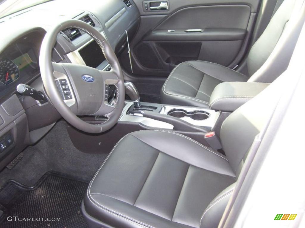 2010 Fusion Hybrid - Brilliant Silver Metallic / Charcoal Black photo #12