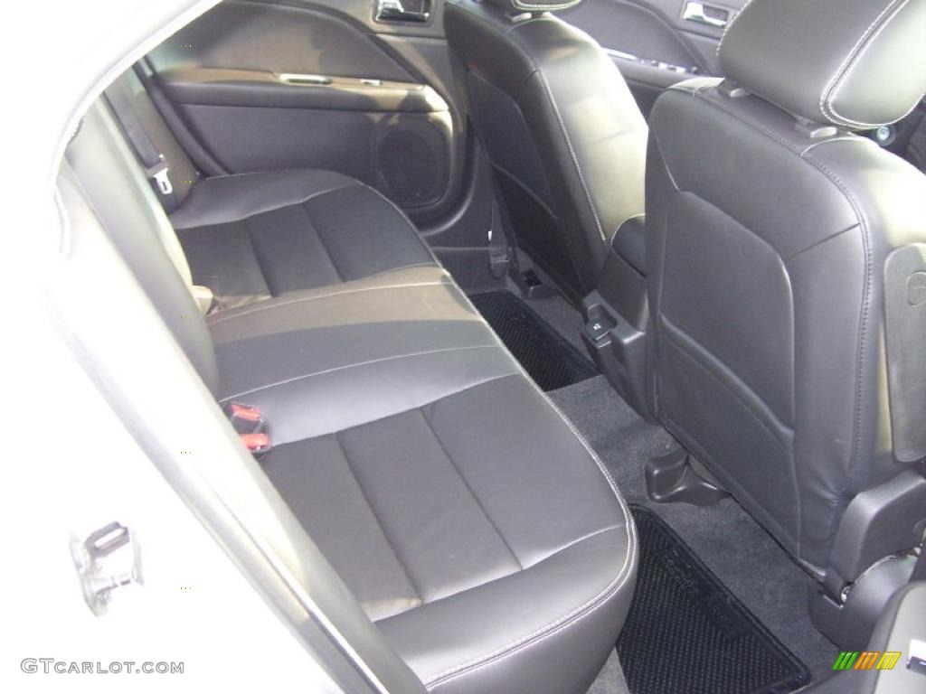 2010 Fusion Hybrid - Brilliant Silver Metallic / Charcoal Black photo #14