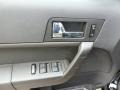 Black - Focus SE Sedan Photo No. 12