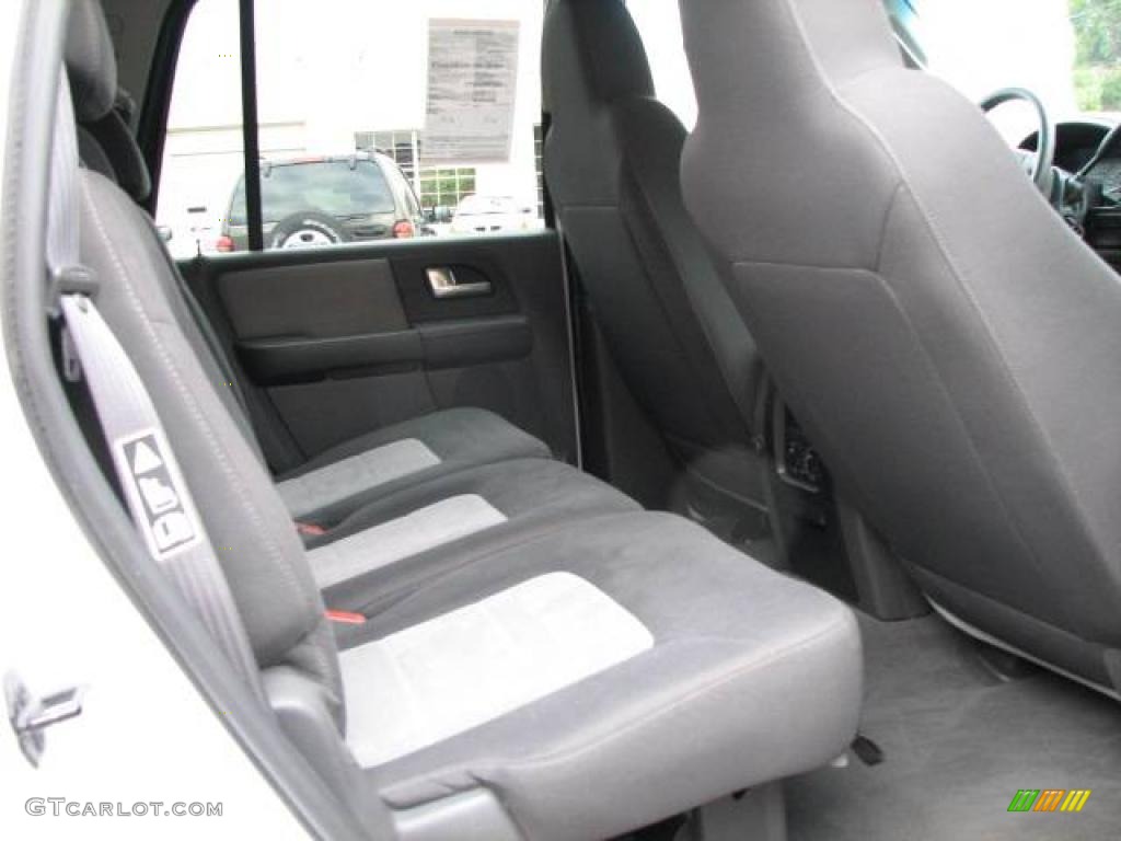 2003 Expedition XLT 4x4 - Oxford White / Flint Grey photo #11