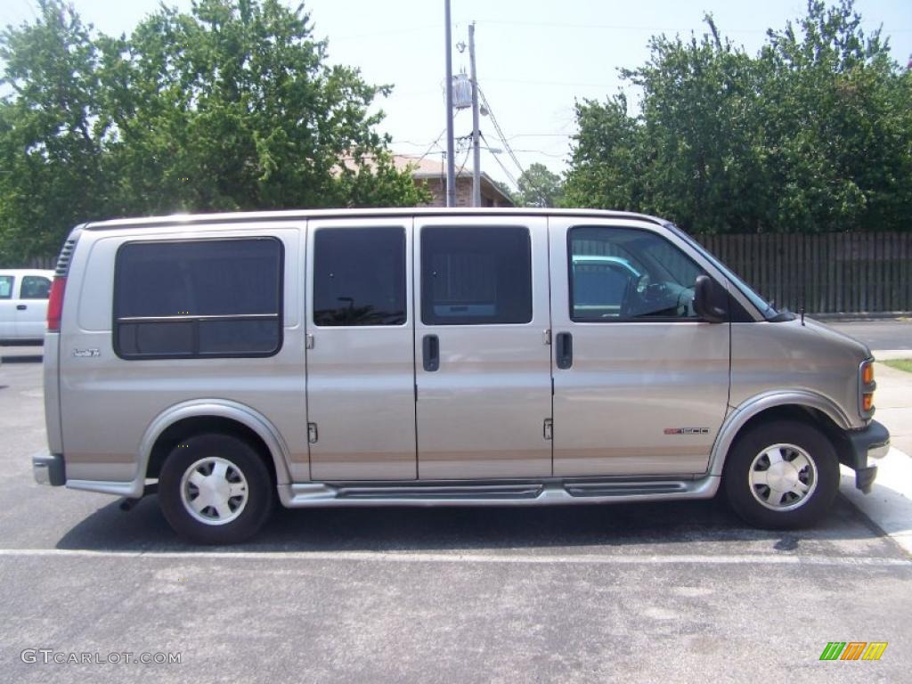 2002 Savana Van G1500 Passenger Conversion - Pewter Metallic / Neutral photo #1