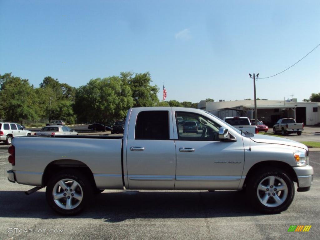 2007 Ram 1500 SLT Quad Cab - Bright Silver Metallic / Medium Slate Gray photo #9