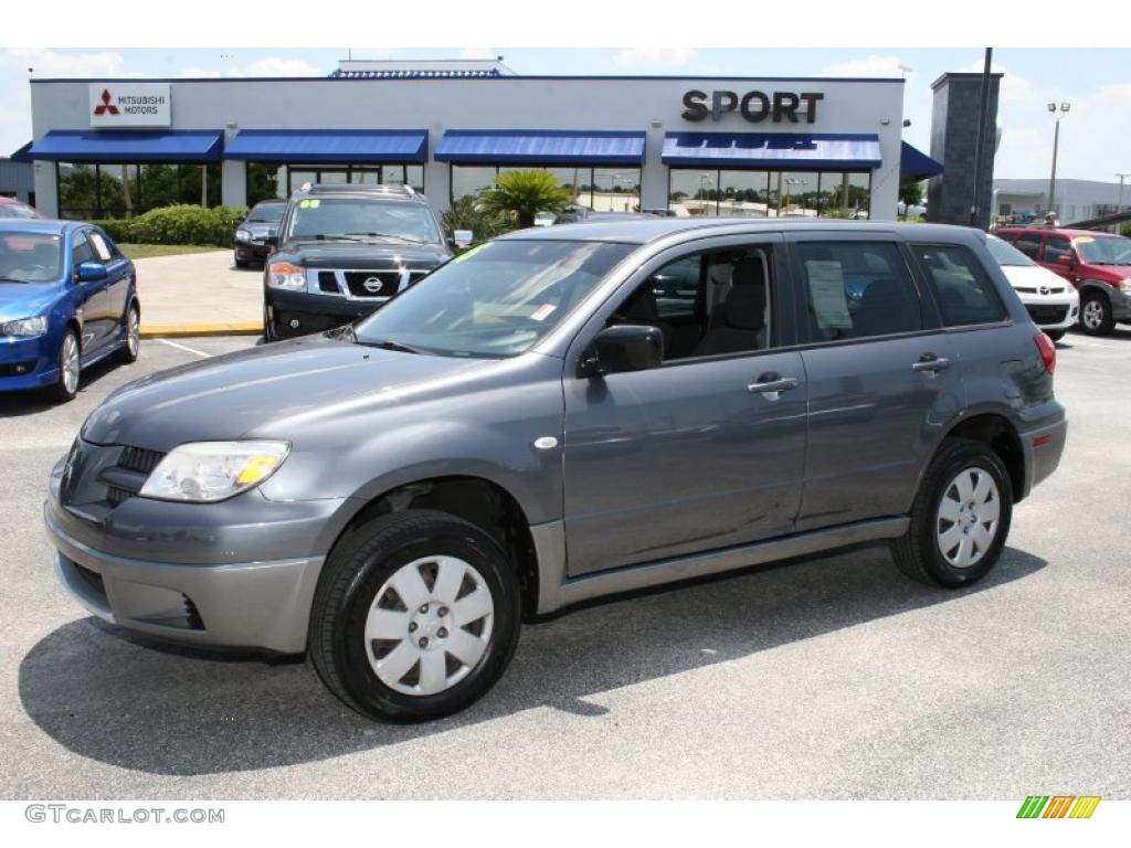 2005 Outlander LS - Graphite Gray / Charcoal photo #4