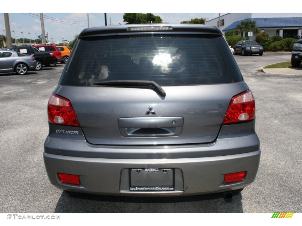 2005 Outlander LS - Graphite Gray / Charcoal photo #6