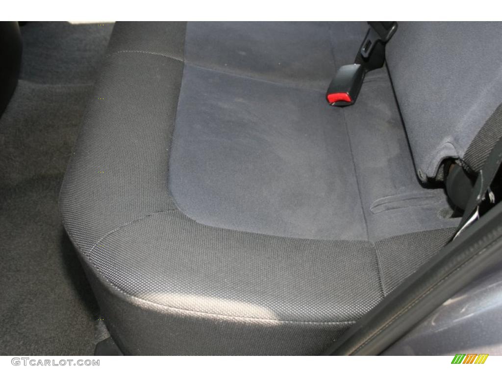 2005 Outlander LS - Graphite Gray / Charcoal photo #16