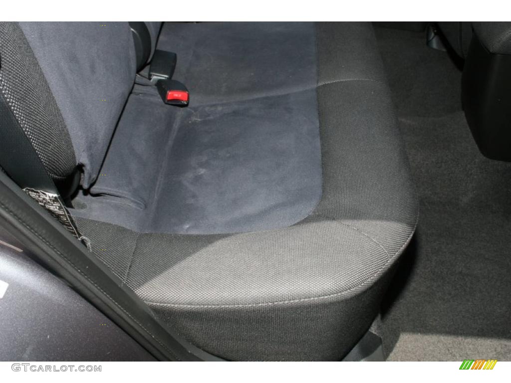 2005 Outlander LS - Graphite Gray / Charcoal photo #17