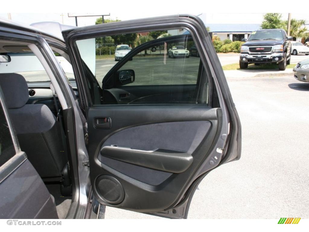 2005 Outlander LS - Graphite Gray / Charcoal photo #21