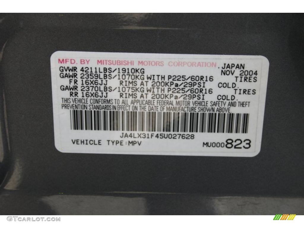 2005 Outlander LS - Graphite Gray / Charcoal photo #47