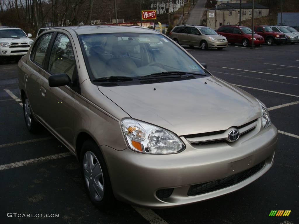 2003 ECHO Sedan - Sand Castle Metallic / Ivory photo #2