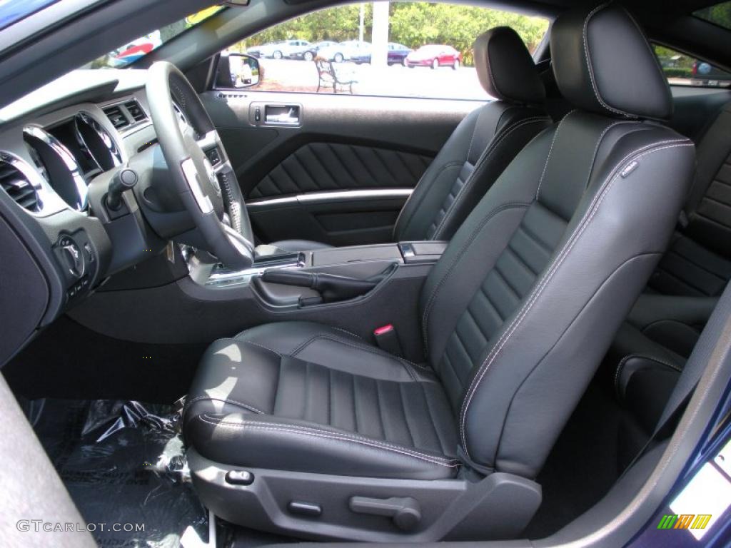 2010 Mustang V6 Premium Coupe - Kona Blue Metallic / Charcoal Black photo #11