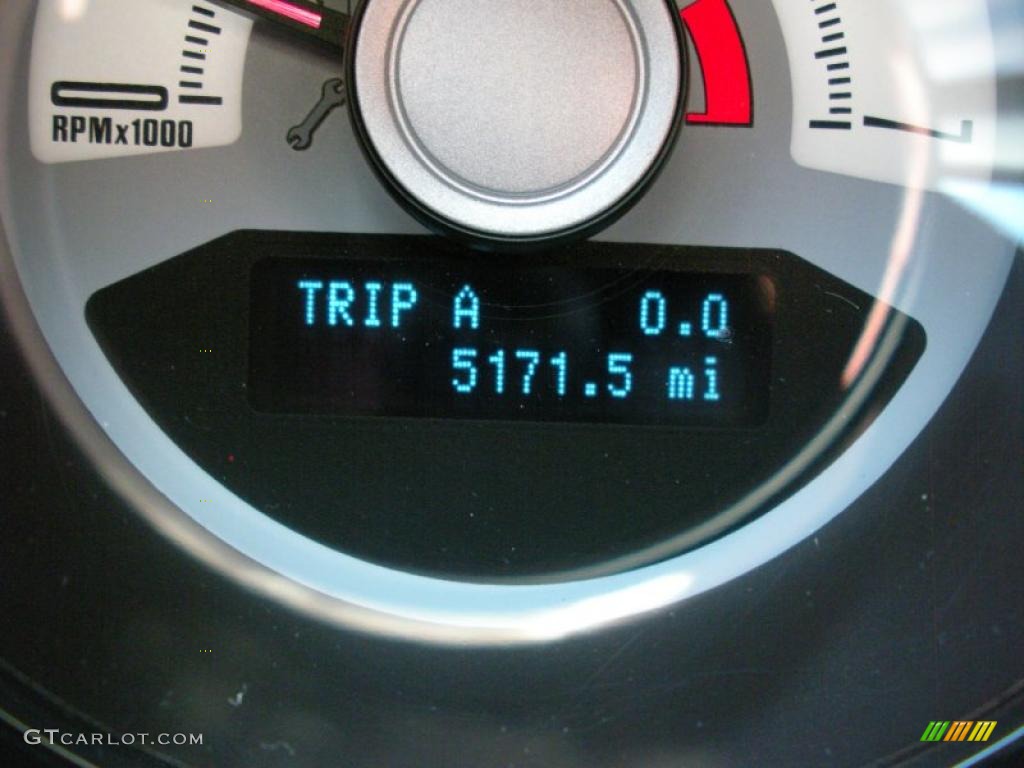 2010 Mustang V6 Premium Coupe - Kona Blue Metallic / Charcoal Black photo #19