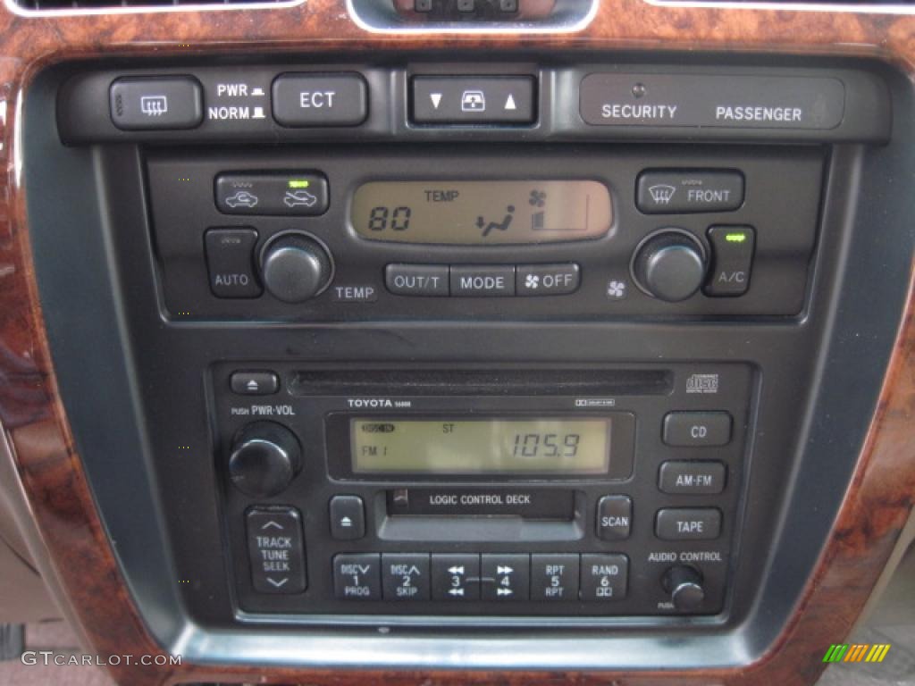 1999 4Runner Limited 4x4 - Millennium Silver Metallic / Oak photo #17