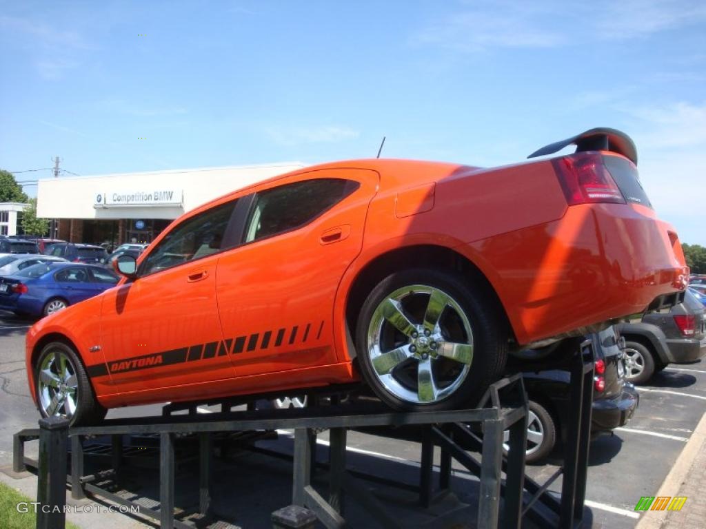 2008 Charger R/T Daytona - HEMI Orange Pearl / Dark Slate Gray photo #8