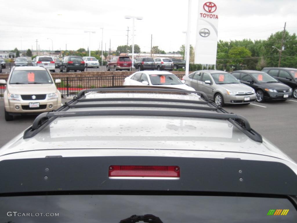 1999 4Runner Limited 4x4 - Millennium Silver Metallic / Oak photo #28