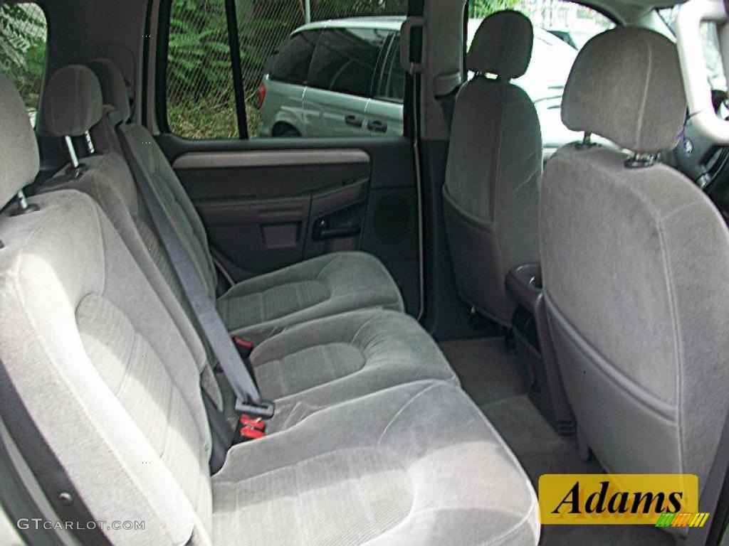 2004 Explorer XLT 4x4 - Silver Birch Metallic / Graphite photo #13