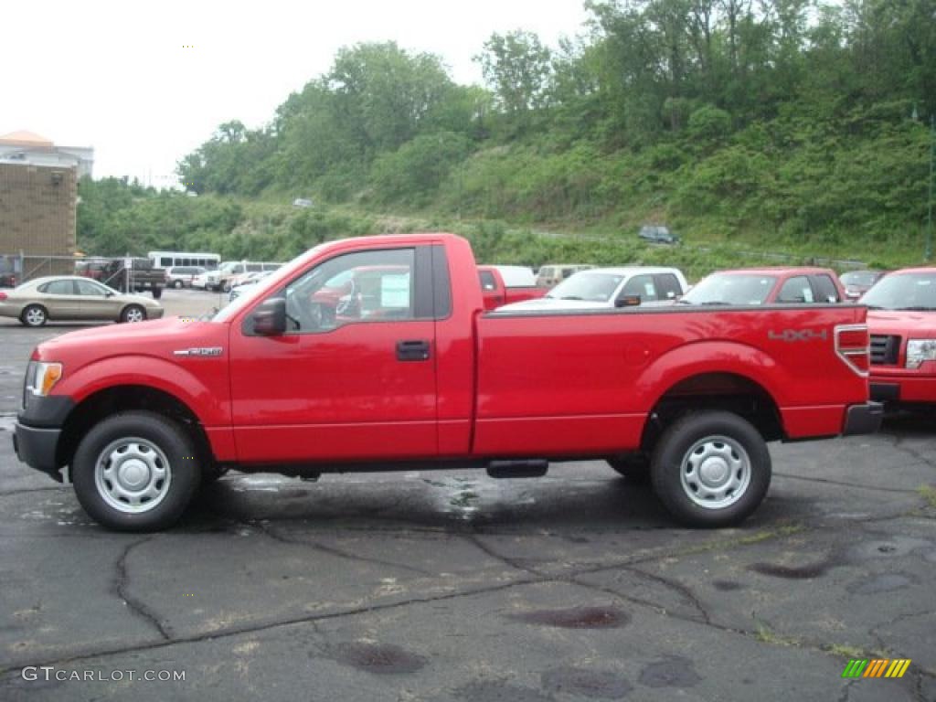 2010 F150 XL Regular Cab 4x4 - Vermillion Red / Medium Stone photo #6