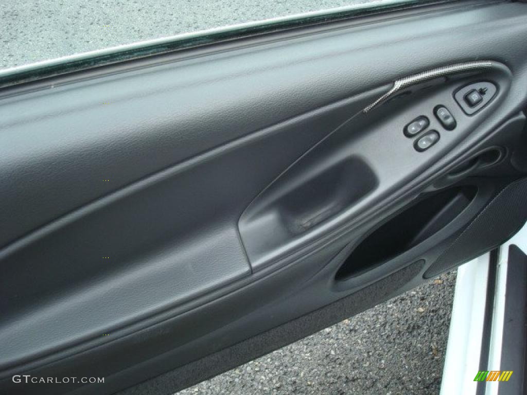 1999 Mustang GT Coupe - Crystal White / Dark Charcoal photo #14