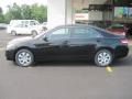 Black - Camry LE Photo No. 4