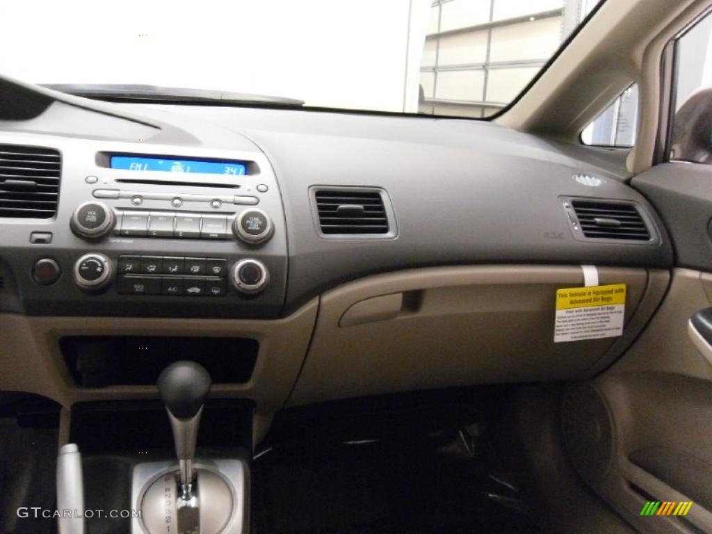 2010 Civic LX Sedan - Urban Titanium Metallic / Beige photo #17