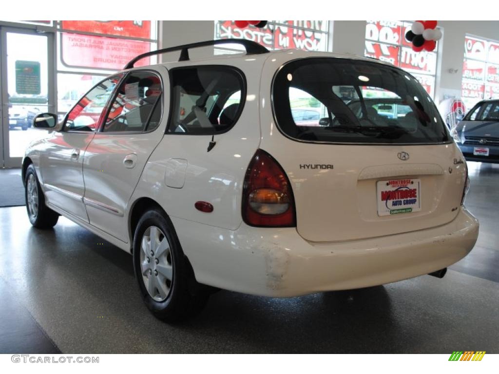2000 Elantra GLS Wagon - Noble White / Gray photo #5