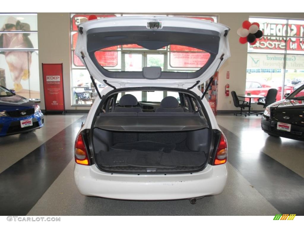 2000 Elantra GLS Wagon - Noble White / Gray photo #24