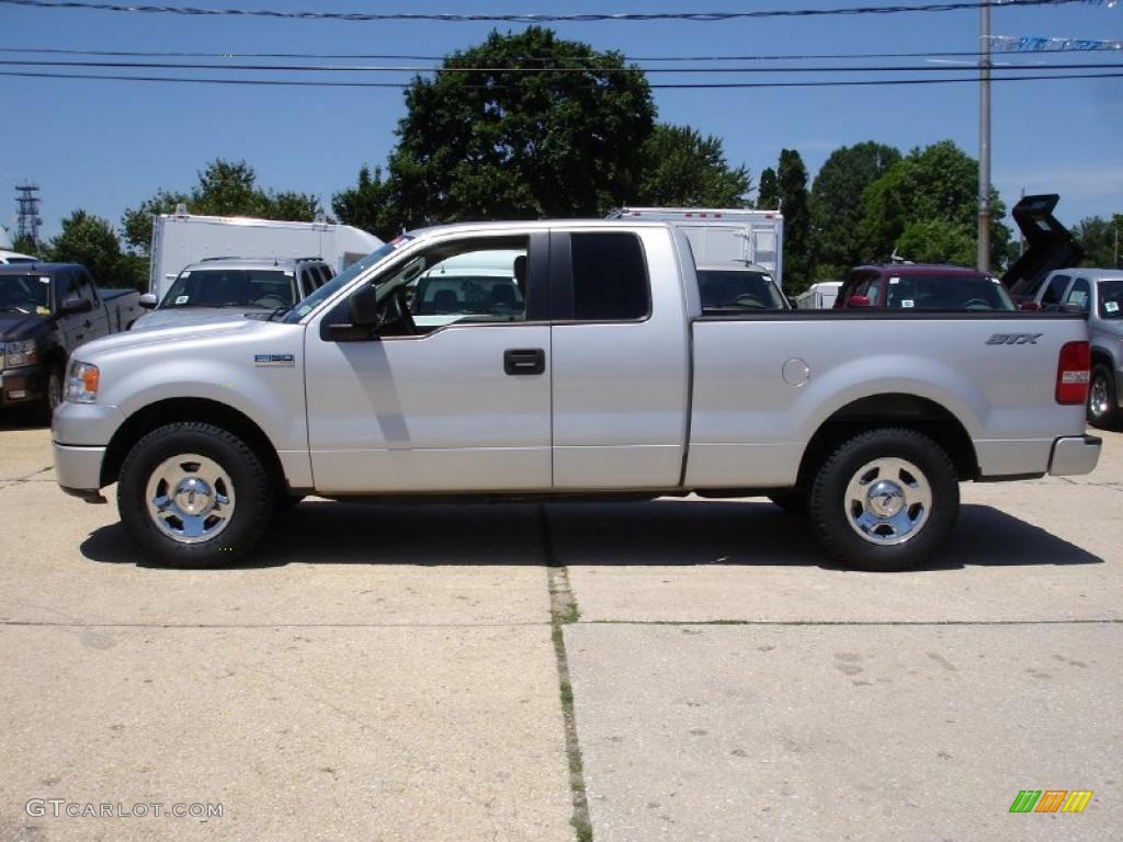 2006 F150 STX SuperCab - Silver Metallic / Medium/Dark Flint photo #9