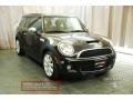 Midnight Black - Cooper S Clubman Photo No. 10