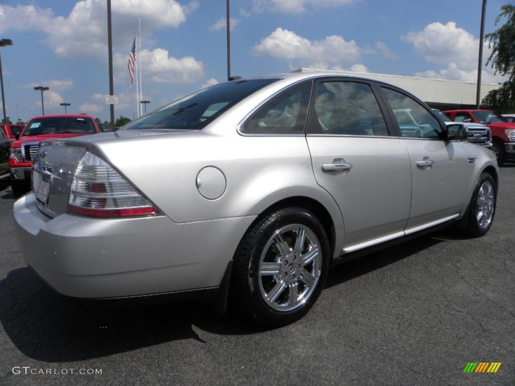 2009 Taurus Limited - Brilliant Silver Metallic / Black photo #3