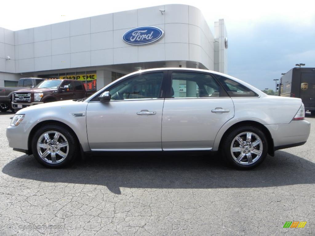 2009 Taurus Limited - Brilliant Silver Metallic / Black photo #5